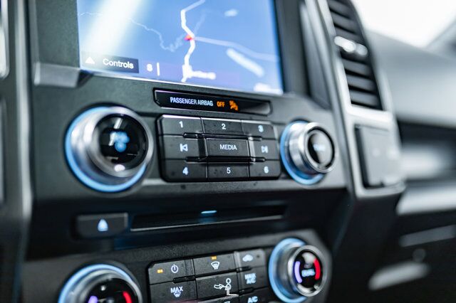 2017 Ford F-150 4x4 Super Crew Lariat FX4 Appearance PKG Leather Roof Nav Red Deer AB