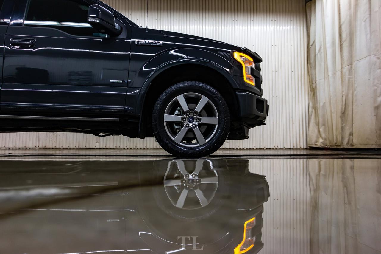 2017 Ford F-150 4x4 Super Crew Lariat FX4 Leather Roof Nav Red Deer AB