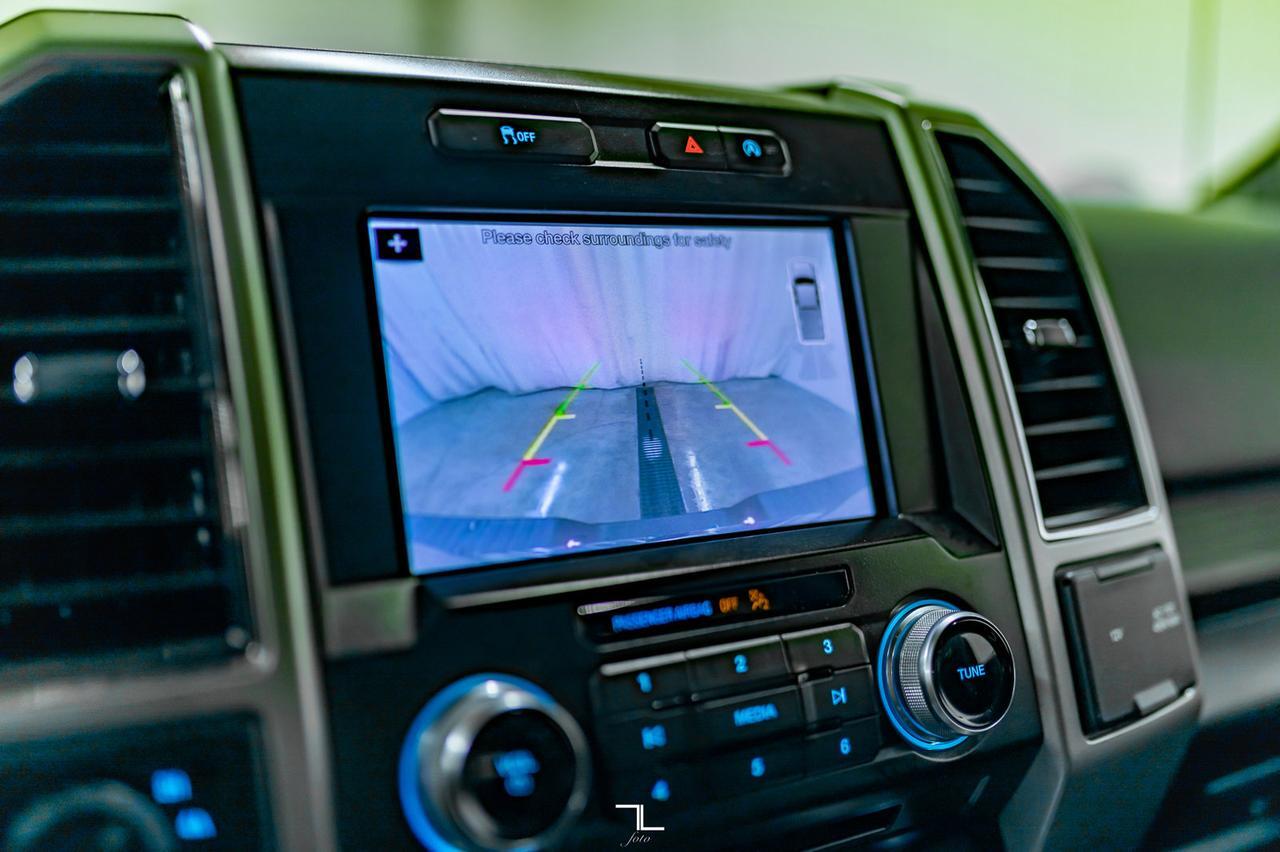 2017 Ford F-150 4x4 Super Crew Lariat Leather Nav BCam Red Deer AB