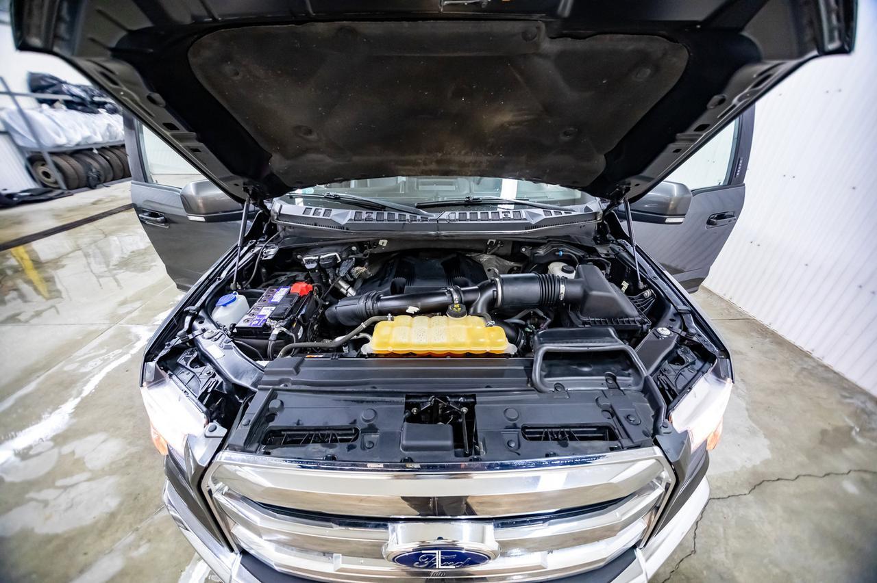 2017 Ford F-150 4x4 Super Crew Lariat Leather Nav BCam Red Deer AB