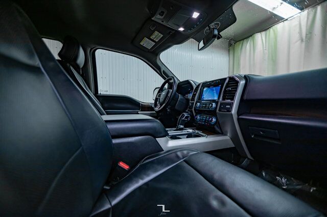 2017 Ford F-150 4x4 Super Crew Lariat Leather Nav BCam Red Deer AB