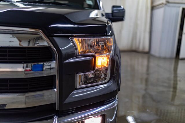 2017 Ford F-150 4x4 Super Crew Lariat Leather Nav BCam Red Deer AB