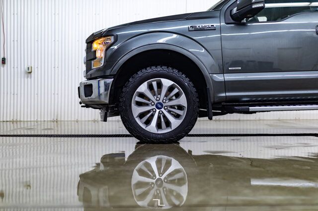 2017 Ford F-150 4x4 Super Crew Lariat Leather Nav BCam Red Deer AB