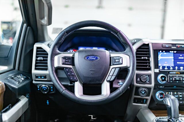 2017 Ford F-150 4x4 Super Crew Lariat Leather Nav BCam Red Deer AB