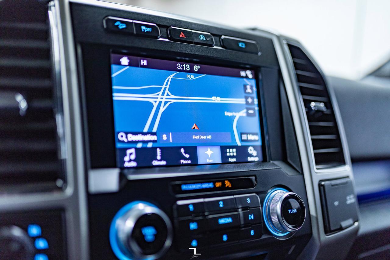 2017 Ford F-150 4x4 Super Crew Lariat Leather Nav BCam Red Deer AB