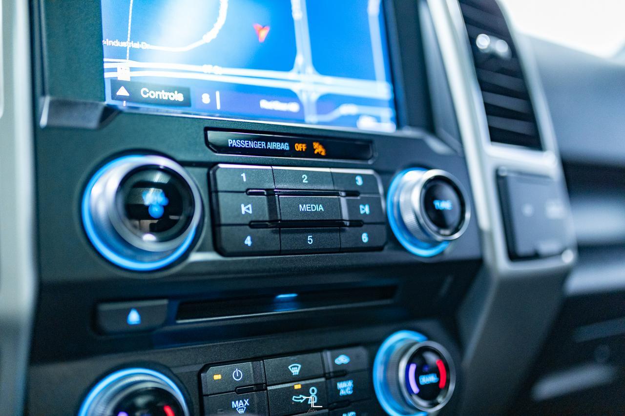 2017 Ford F-150 4x4 Super Crew Lariat Leather Roof Nav BCam Red Deer AB