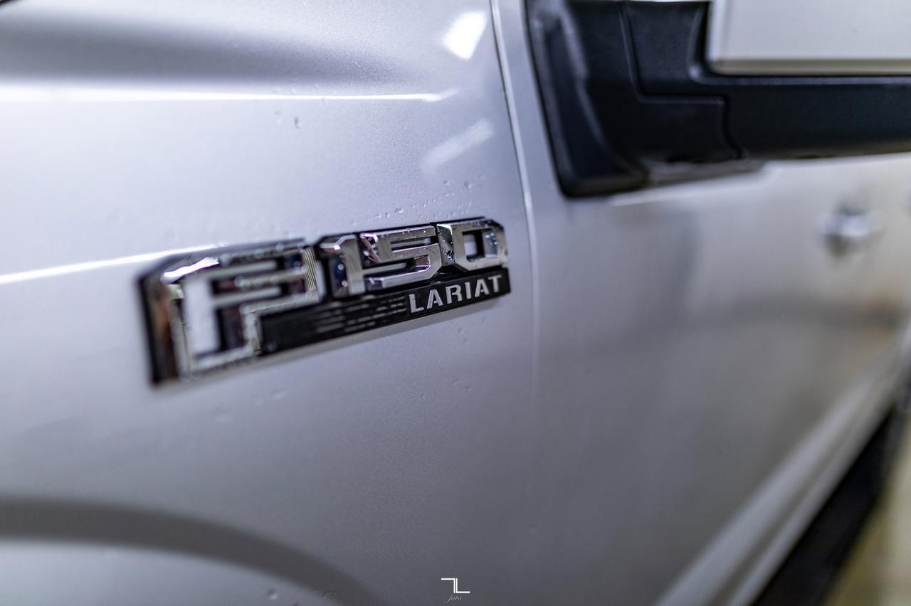 2017 Ford F-150 4x4 Super Crew Lariat Leather Roof Nav BCam Red Deer AB