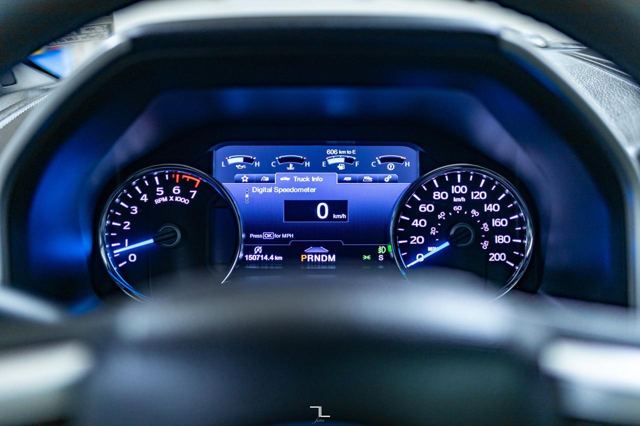 2017 Ford F-150 4x4 Super Crew Lariat Leather Roof Nav BCam Red Deer AB