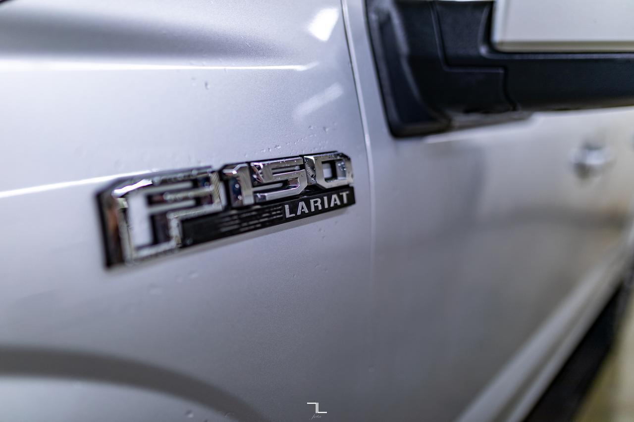 2017 Ford F-150 4x4 Super Crew Lariat Leather Roof Nav BCam Red Deer AB