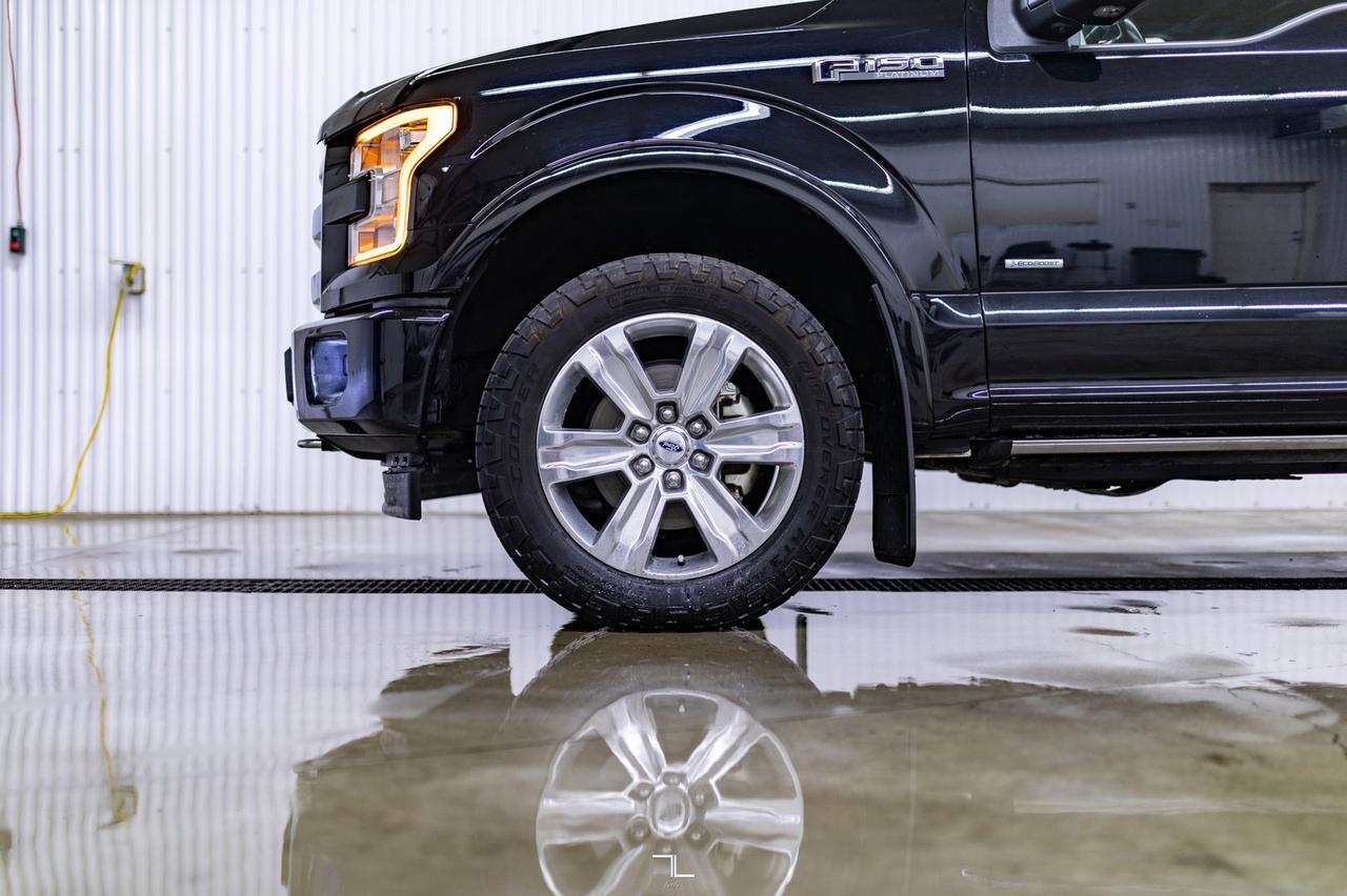 2017 Ford F-150 4x4 Super Crew Platinum Longbox Leather Roof Nav Red Deer AB