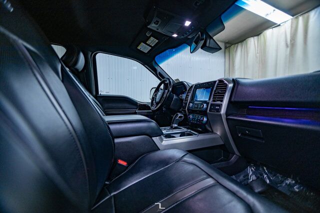 2017 Ford F-150 4x4 Super Crew Platinum Longbox Leather Roof Nav Red Deer AB