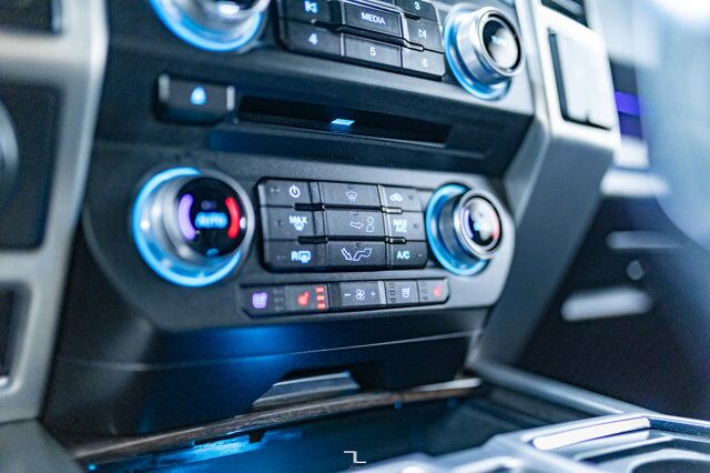 2017 Ford F-150 4x4 Super Crew Platinum Longbox Leather Roof Nav Red Deer AB