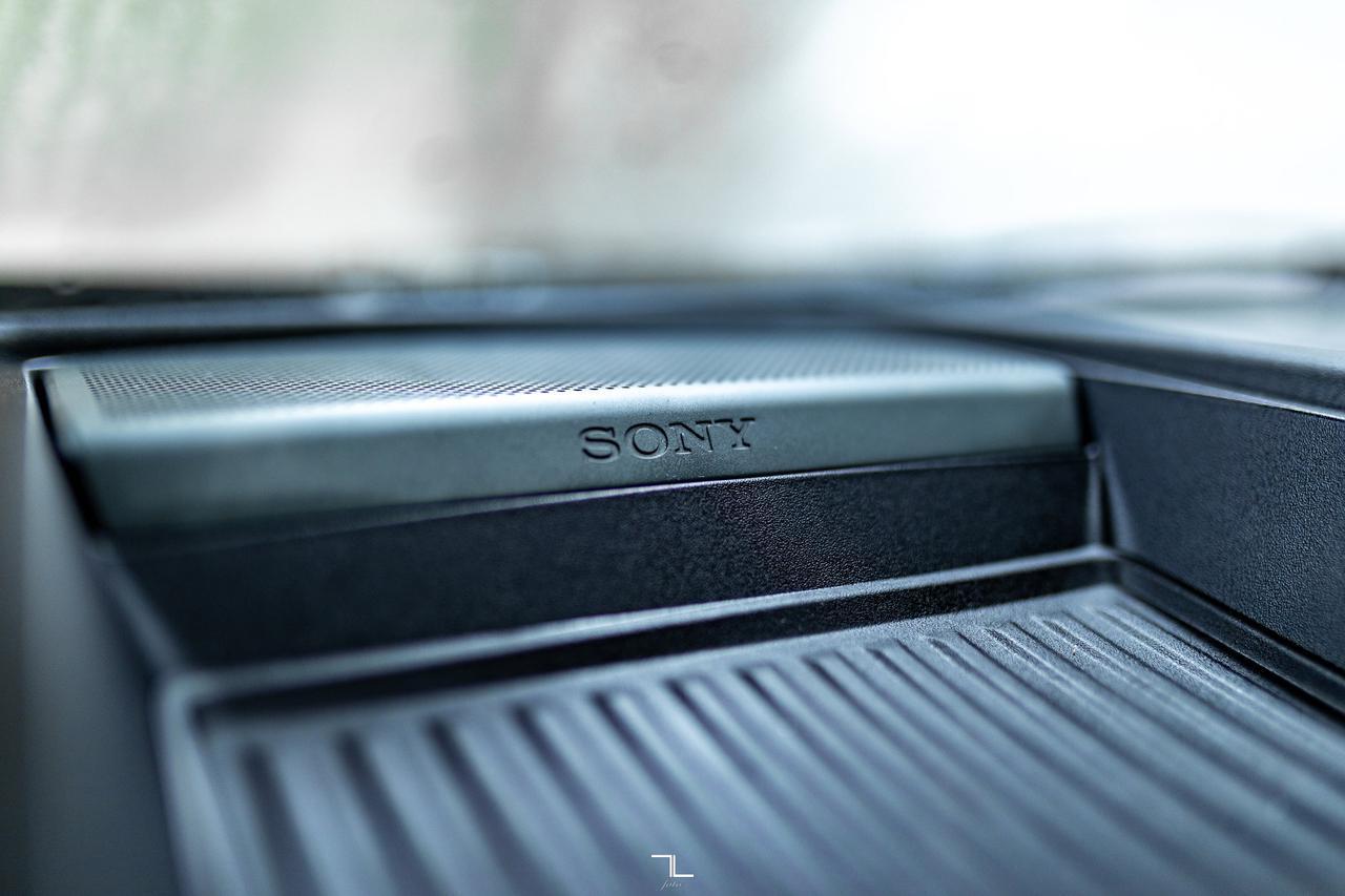 2017 Ford F-150 4x4 Super Crew Raptor Leather Roof Nav BCam Red Deer AB