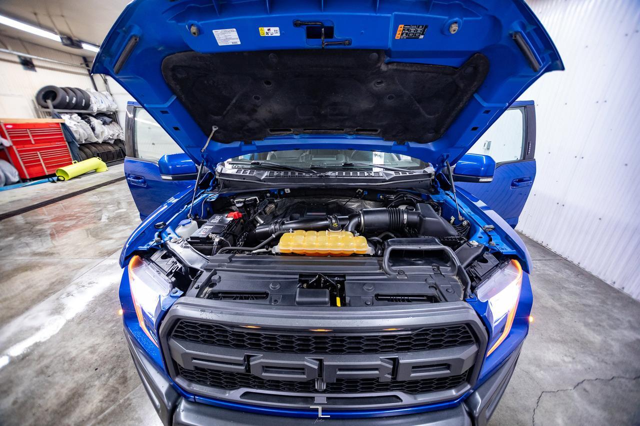 2017 Ford F-150 4x4 Super Crew Raptor Leather Roof Nav BCam Red Deer AB