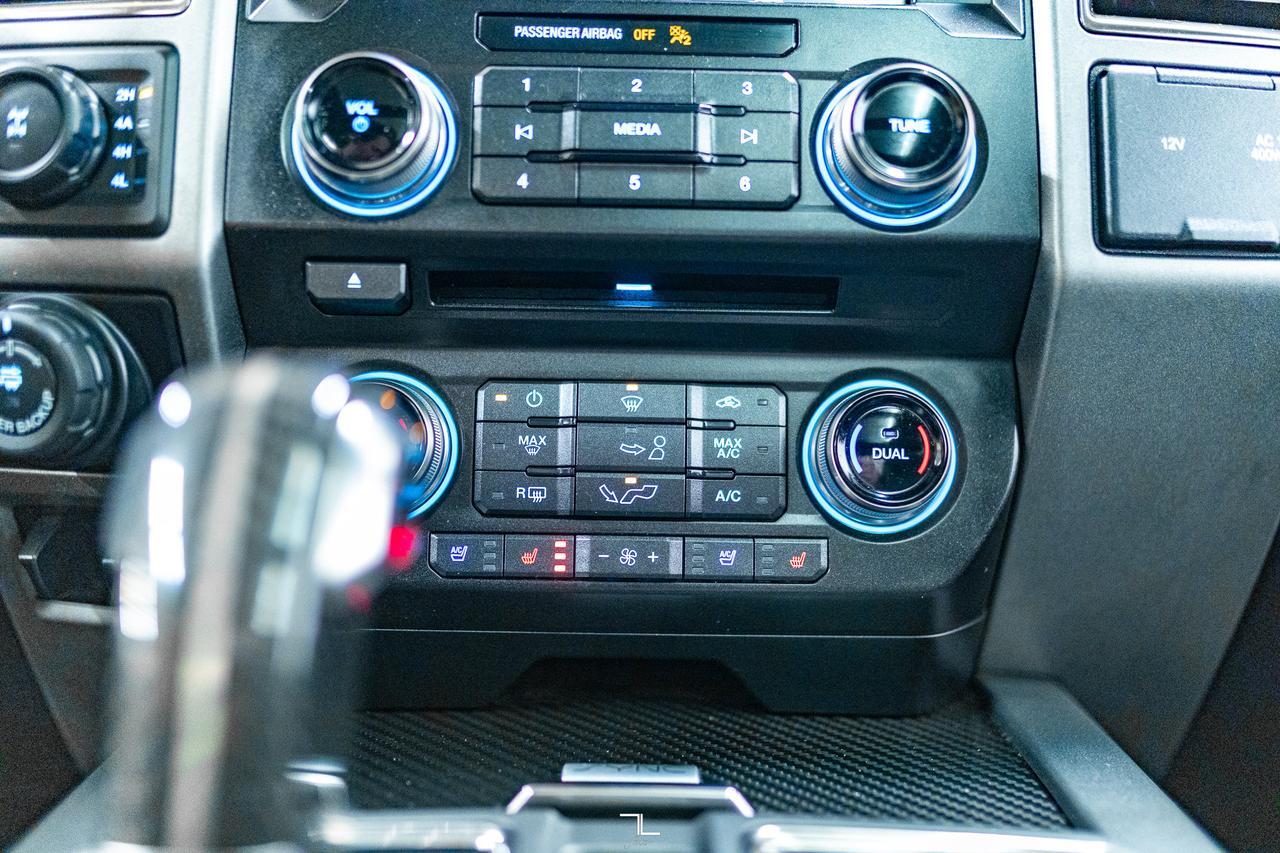 2017 Ford F-150 4x4 Super Crew Raptor Leather Roof Nav BCam Red Deer AB