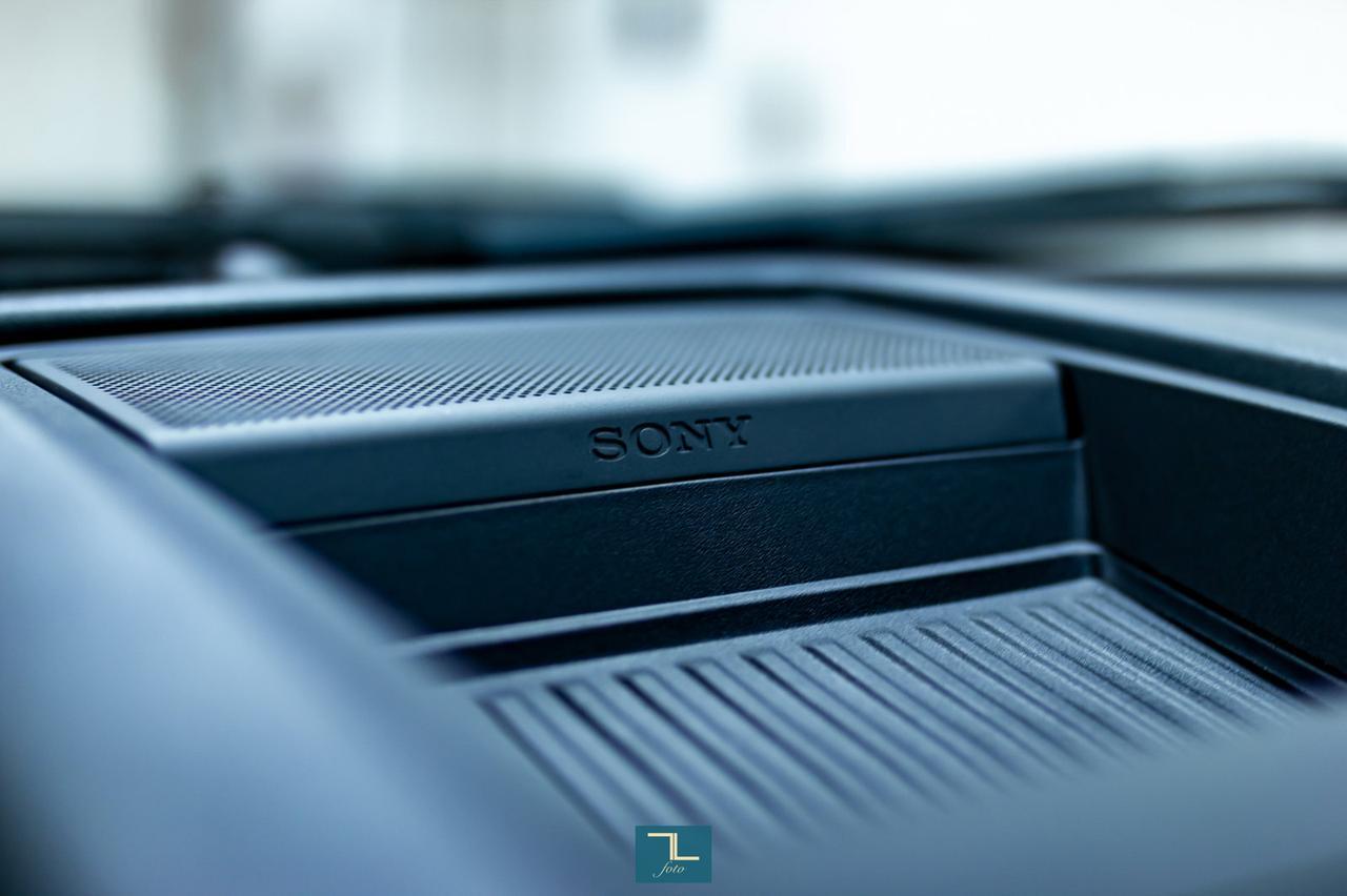 2017 Ford F-150 4x4 Super Crew Raptor Leather Roof Nav Red Deer AB