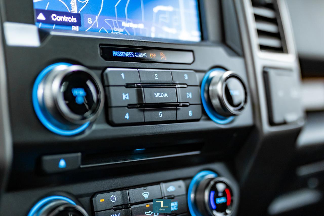 2017 Ford F-150 4x4 Super Crew Raptor Leather Roof Nav Red Deer AB