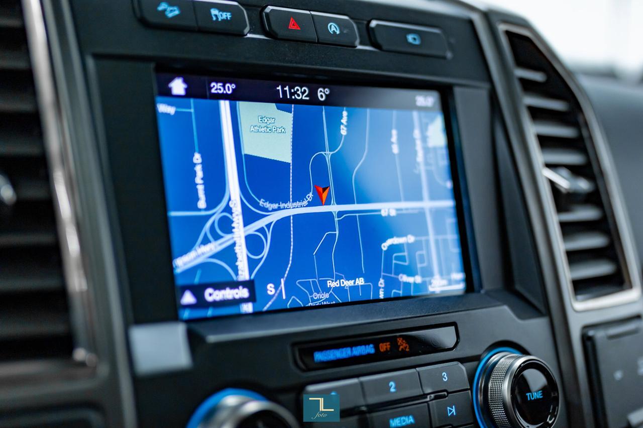 2017 Ford F-150 4x4 Super Crew Raptor Leather Roof Nav Red Deer AB