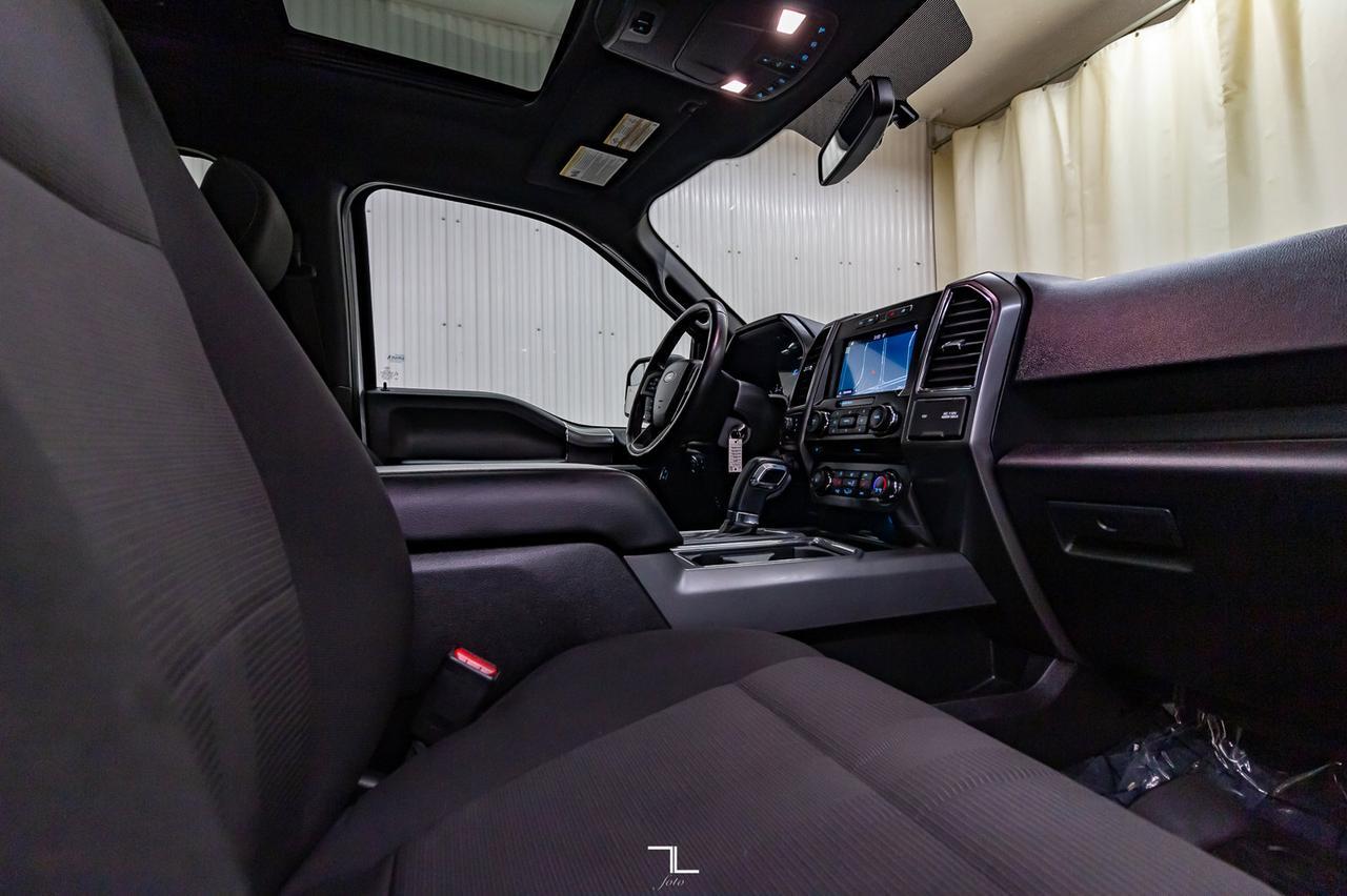 2017 Ford F-150 4x4 Super Crew XLT FX4 Longbox Nav Roof BCam Red Deer AB