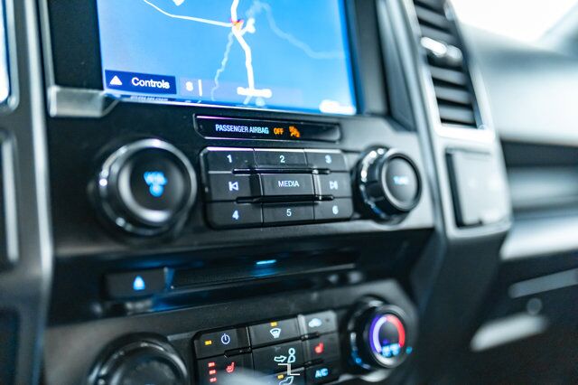 2017 Ford F-150 4x4 Super Crew XLT FX4 Nav BCam Red Deer AB