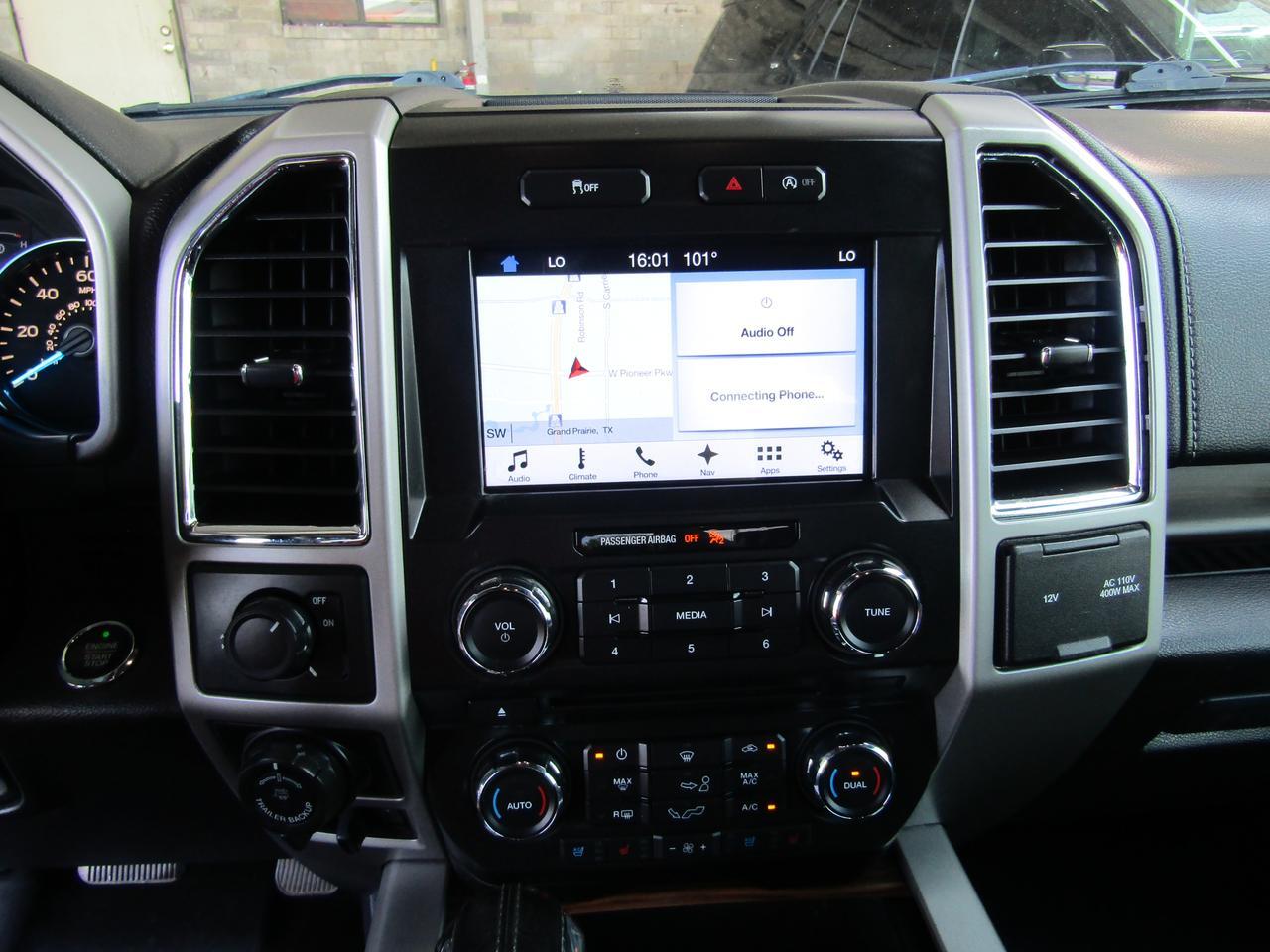 2017 Ford F-150 Lariat 2WD SuperCrew 5.5 Box Grand Prairie TX