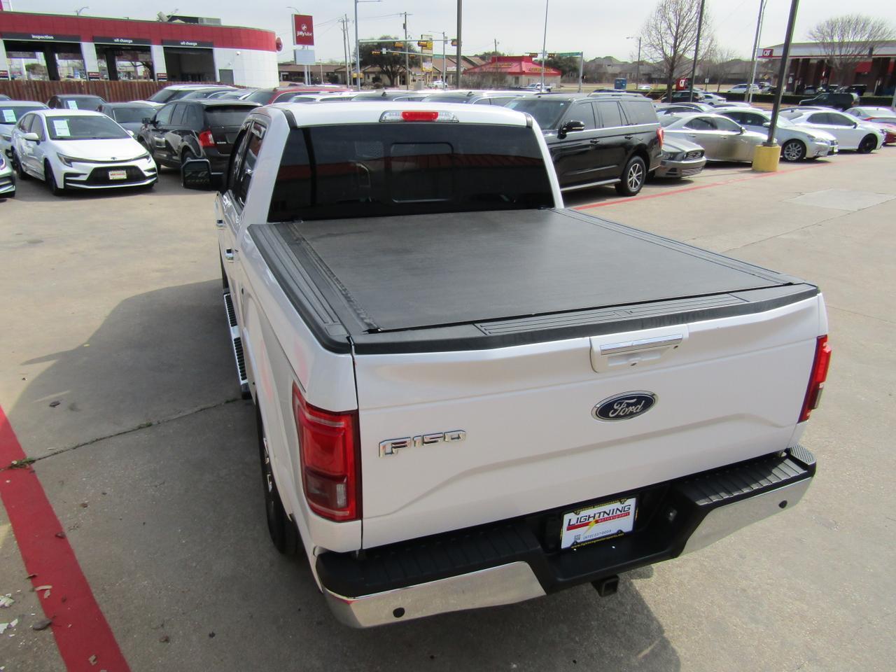 2017 Ford F-150 Lariat 2WD SuperCrew 5.5 Box Grand Prairie TX