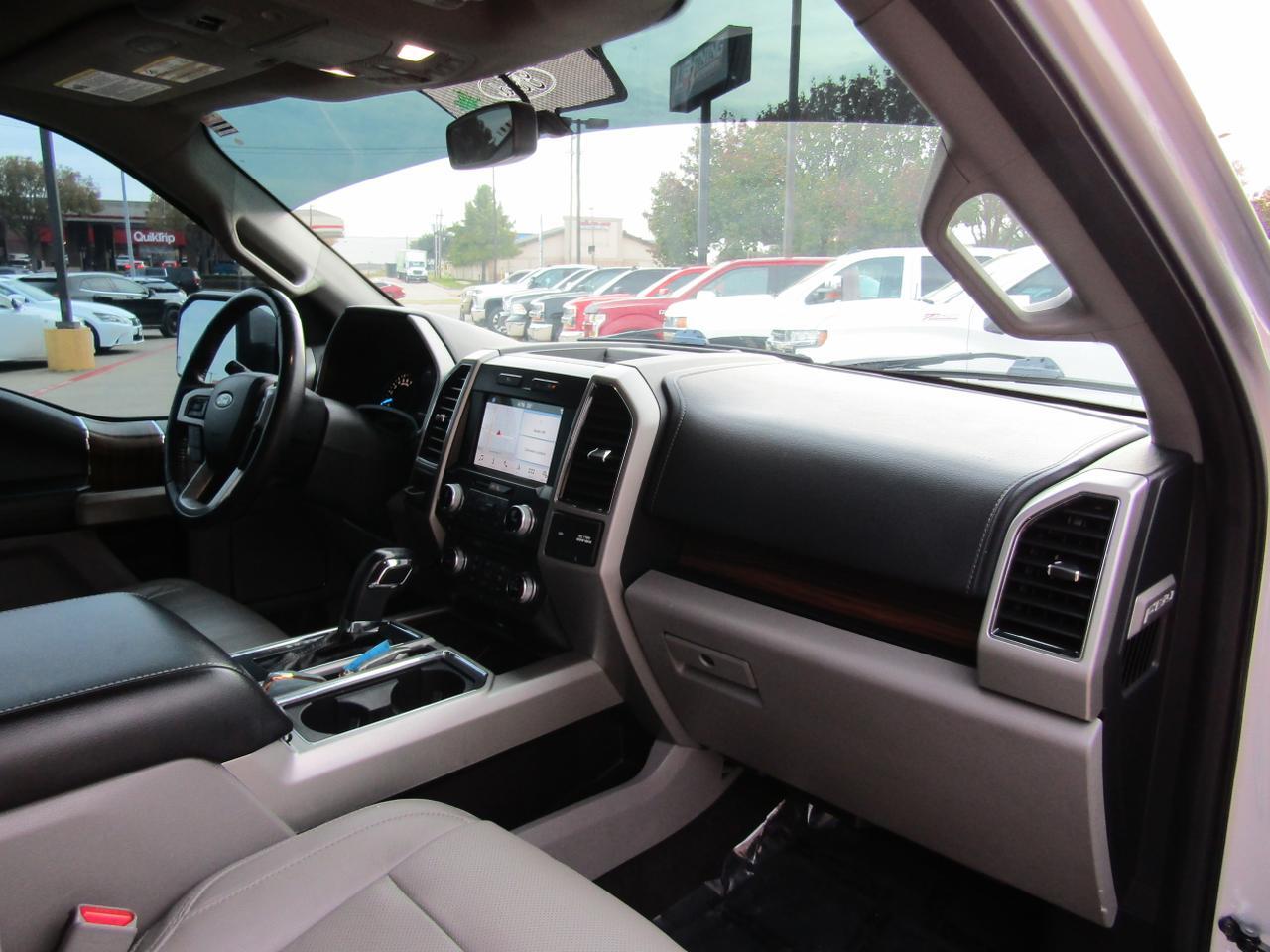 2017 Ford F-150 Lariat 2WD SuperCrew 5.5 Box Grand Prairie TX