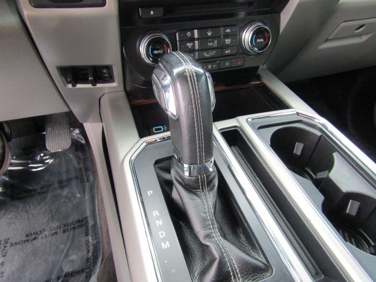 2017 Ford F-150 Lariat 2WD SuperCrew 5.5 Box Grand Prairie TX