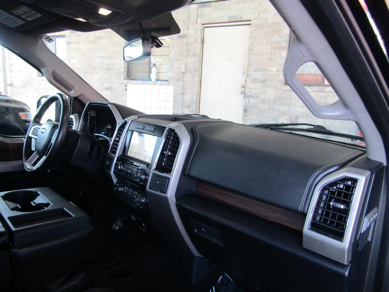 2017 Ford F-150 Lariat 4WD SuperCrew 5.5 Box Grand Prairie TX