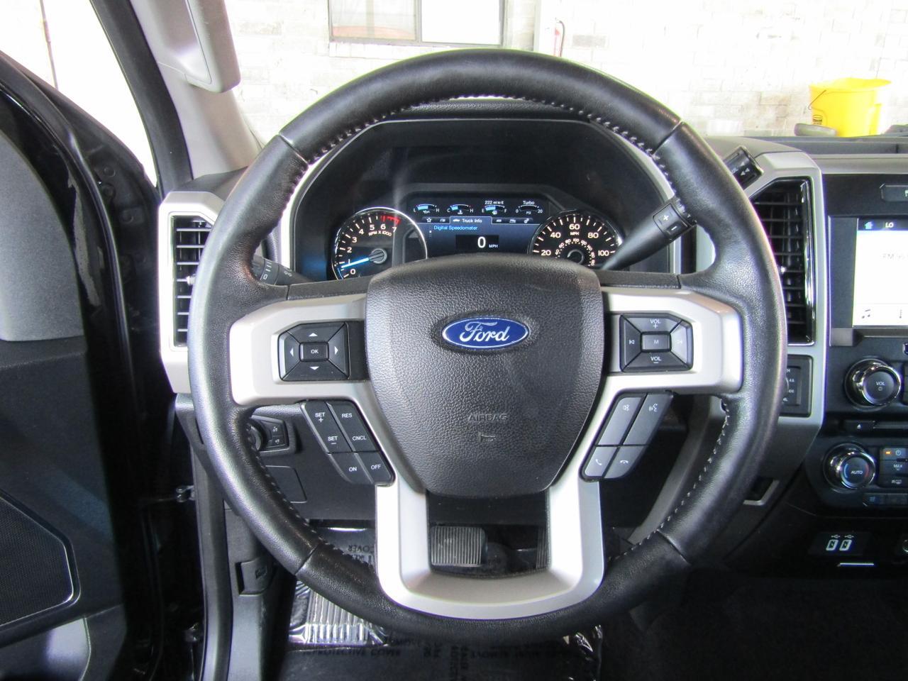 2017 Ford F-150 Lariat 4WD SuperCrew 5.5 Box Grand Prairie TX