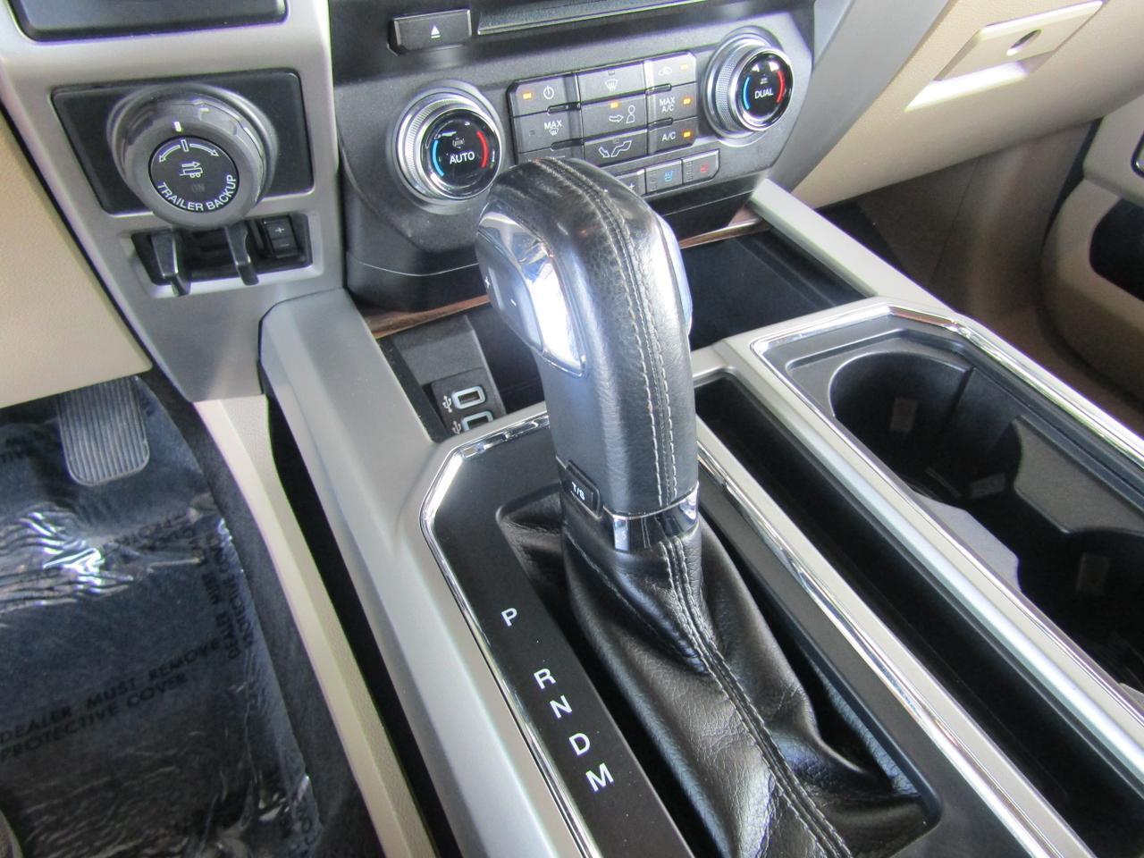 2017 Ford F-150 Lariat 4WD SuperCrew 5.5 Box Grand Prairie TX