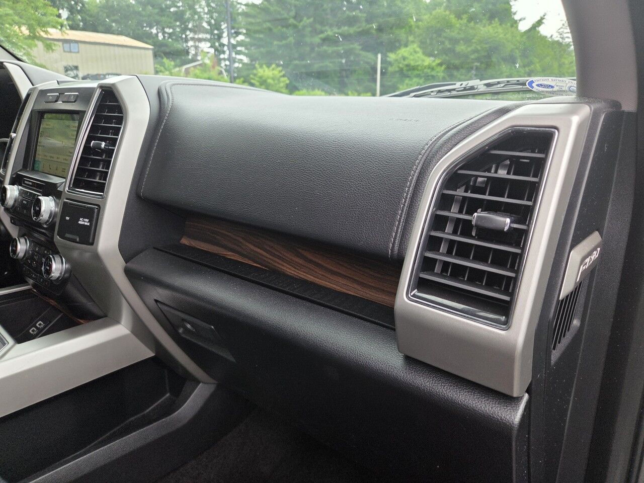 2017 Ford F-150 Lariat Charlton MA