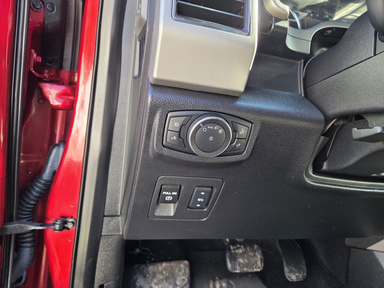 2017 Ford F-150 Lariat Charlton MA