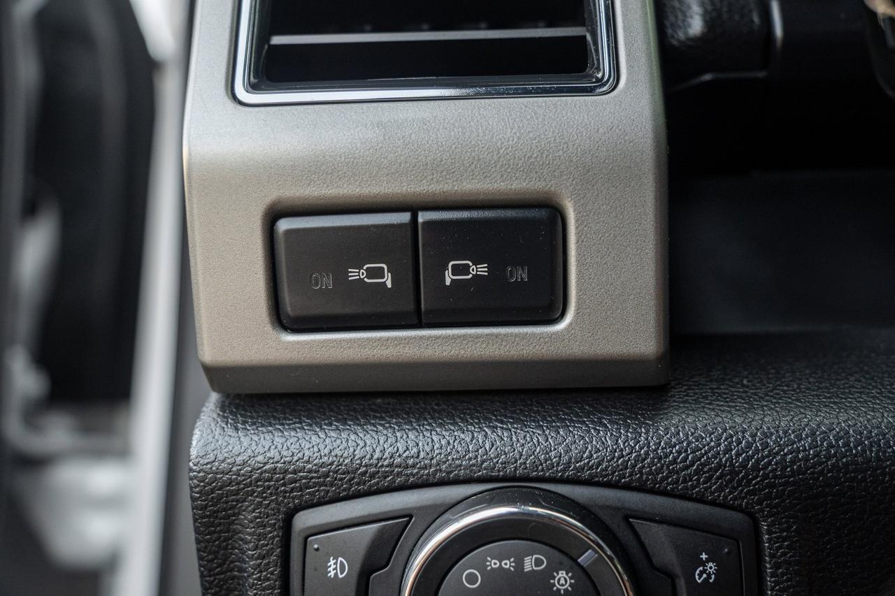 2017 Ford F-150 Lariat  Selma TX