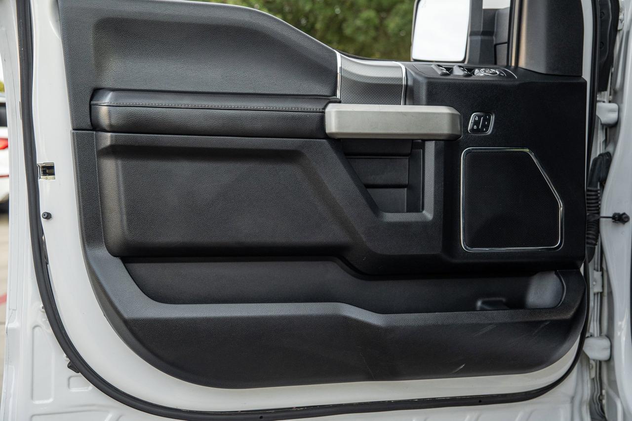 2017 Ford F-150 Lariat  Selma TX