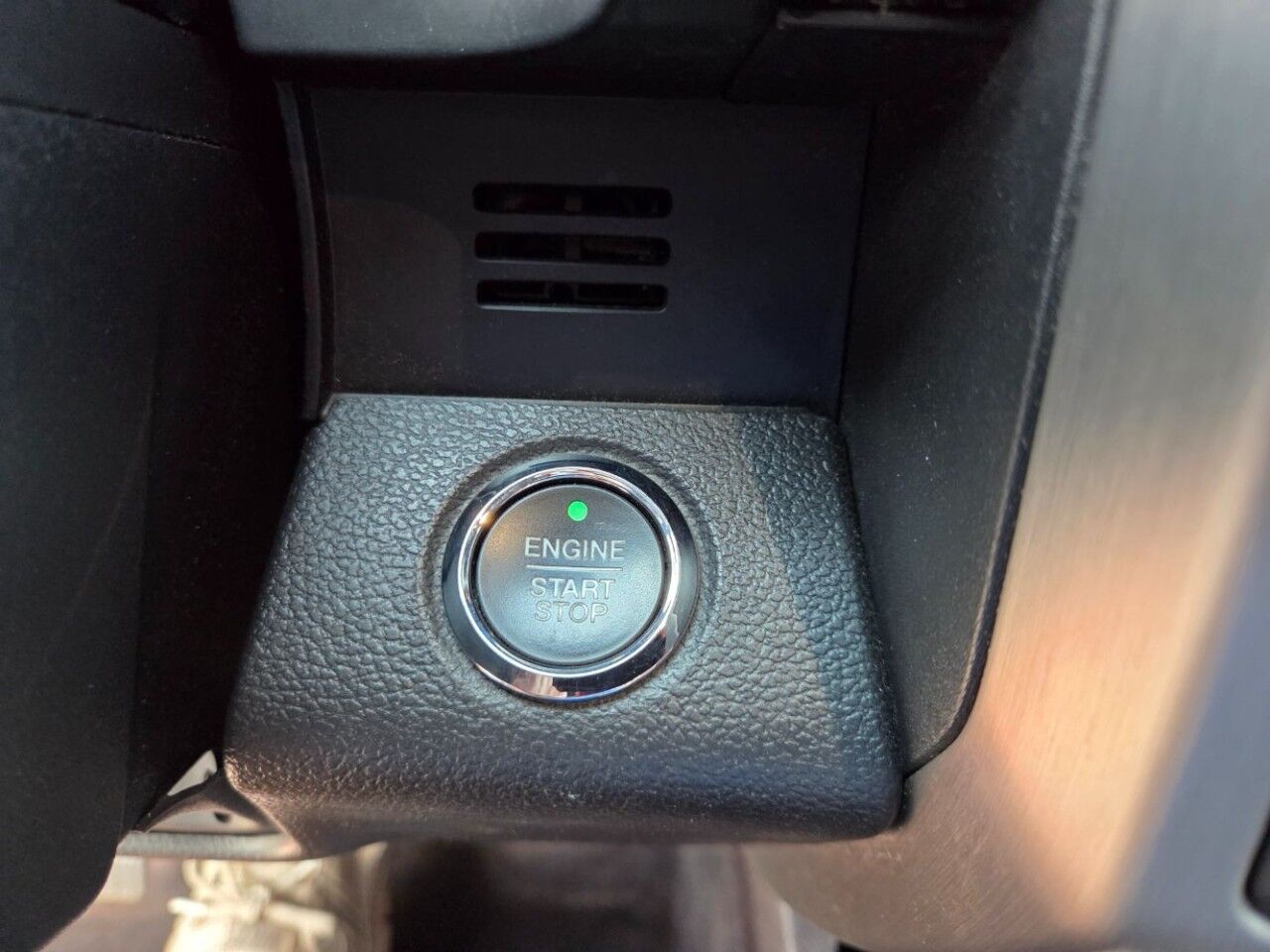 2017 Ford F-150 Platinum Charlton MA