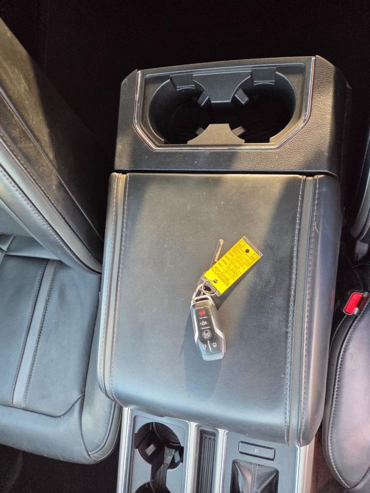 2017 Ford F-150 Platinum Charlton MA