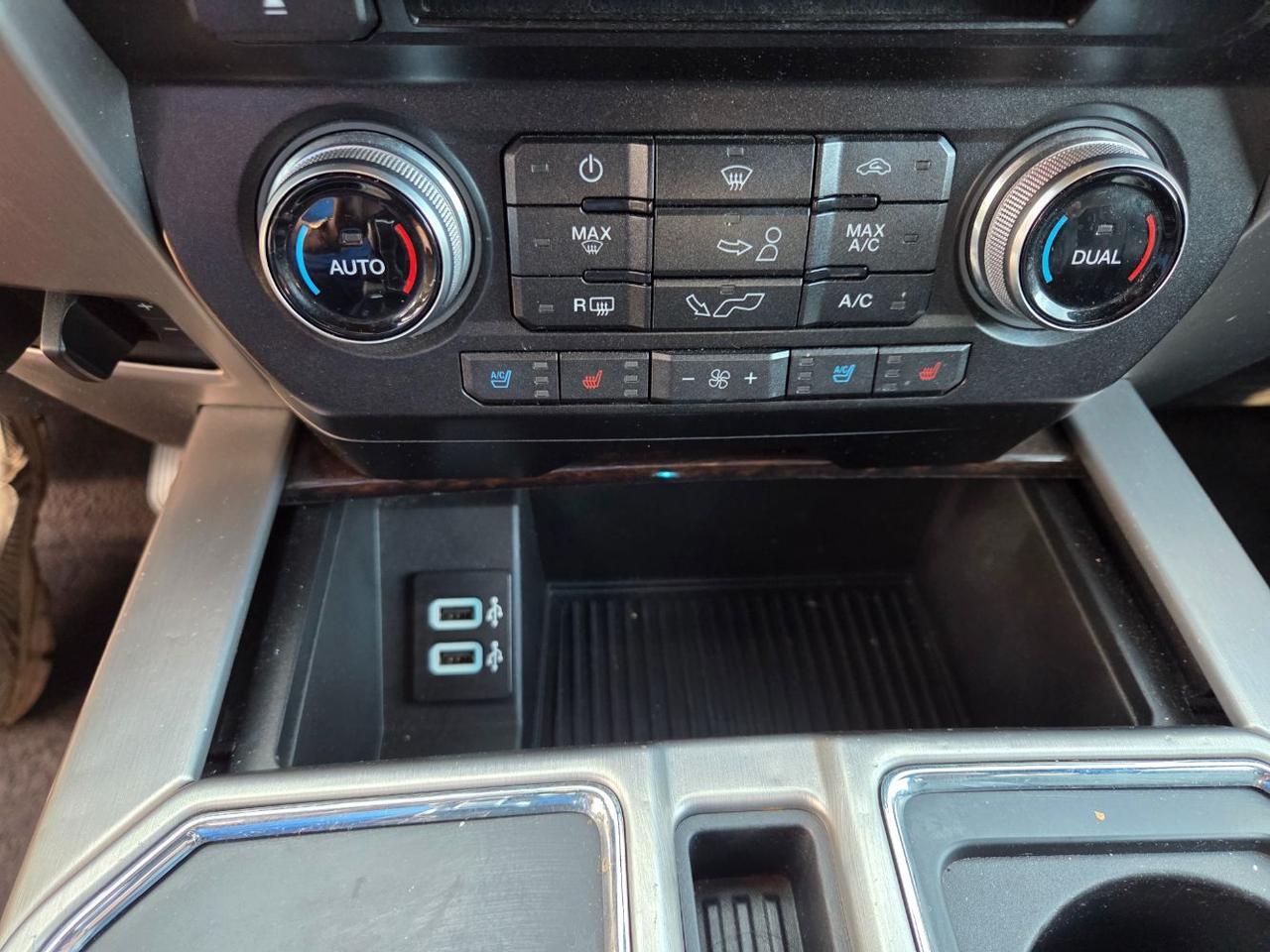 2017 Ford F-150 Platinum Charlton MA