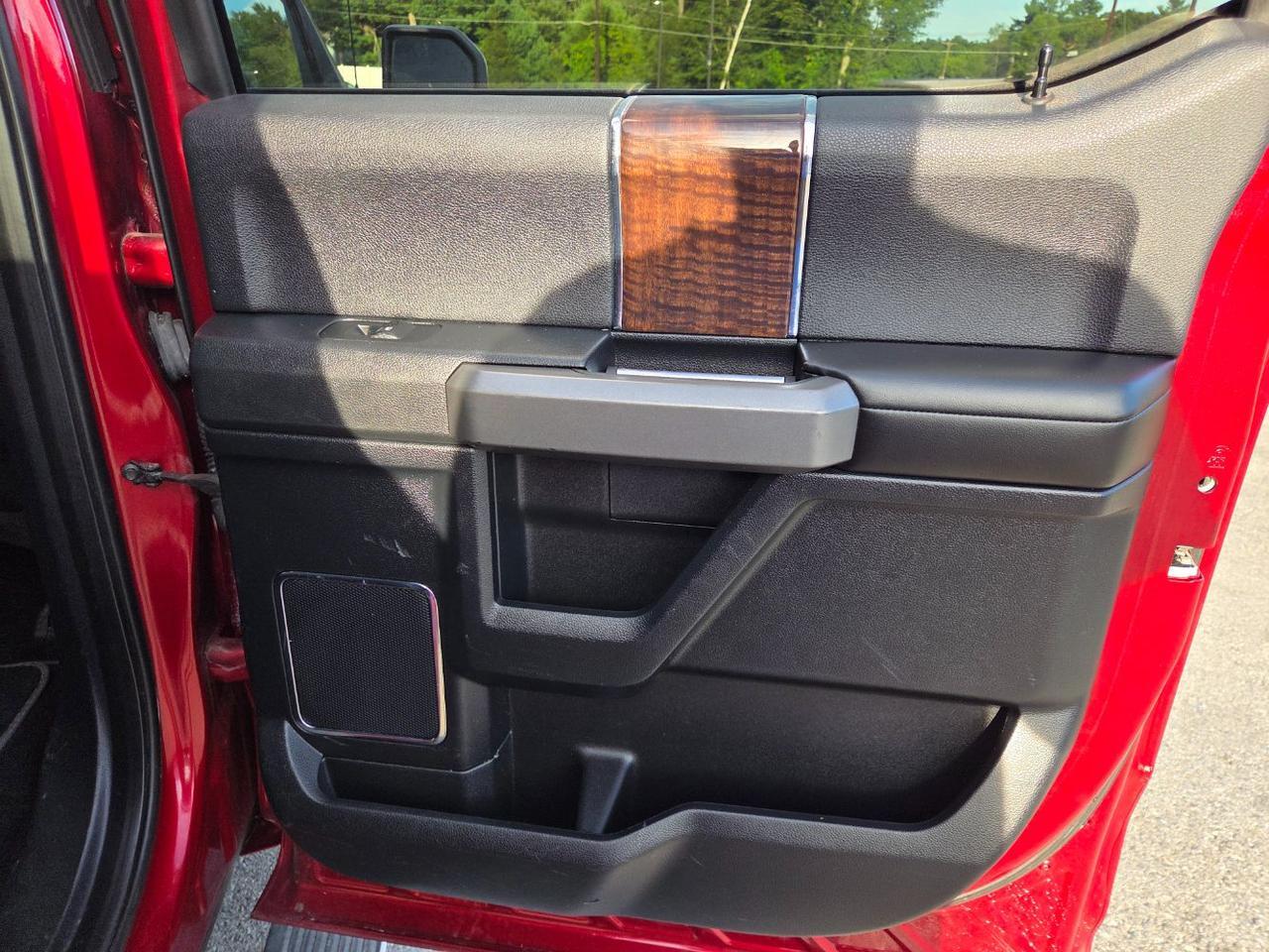 2017 Ford F-150 Platinum Charlton MA