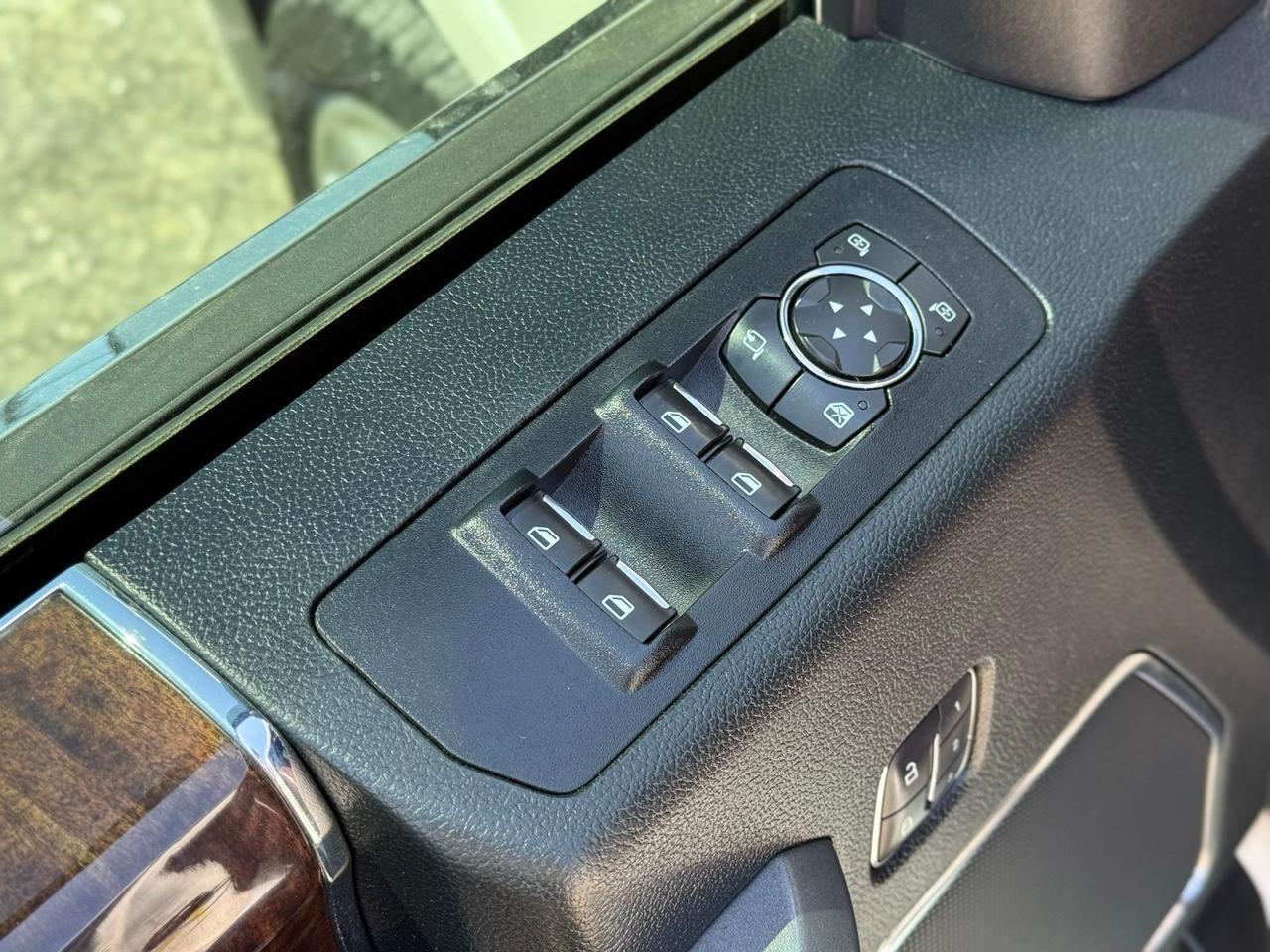 2017 Ford F-150 Platinum Crestwood KY