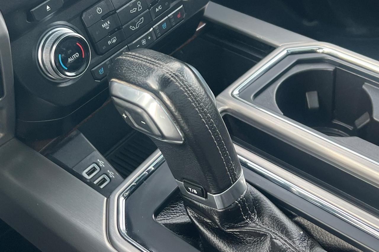 2017 Ford F-150 Platinum Ontario OR