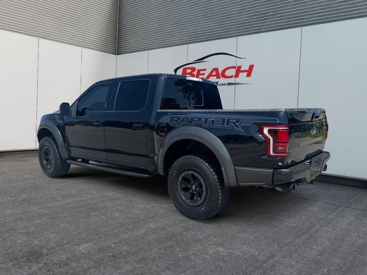 2017 Ford F-150 RAPTOR, 4X4, MEMORY DRIVER SEAT, SONY SPEAKERS, WIFI, REMOTE START, HEATED & COOLED SEATS, NAVIGATION, THIS RAPTOR IS LOADED WITH FEATURES- COME SEE WHY THIS SHOULD BE YOUR NEXT TRUCK!!! Norfolk VA
