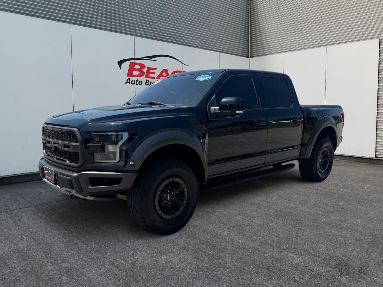 2017 Ford F-150 RAPTOR, 4X4, MEMORY DRIVER SEAT, SONY SPEAKERS, WIFI, REMOTE START, HEATED & COOLED SEATS, NAVIGATION, THIS RAPTOR IS LOADED WITH FEATURES- COME SEE WHY THIS SHOULD BE YOUR NEXT TRUCK!!! Norfolk VA
