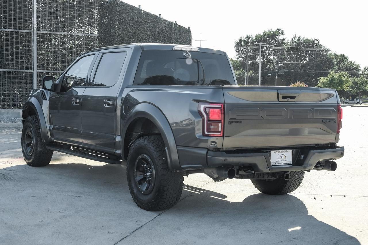 2017 Ford F-150 Raptor photo 6