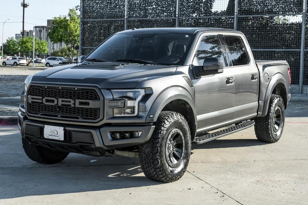 2017 Ford F-150 Raptor photo 57