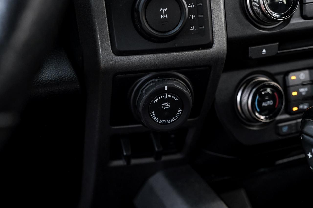 2017 Ford F-150 Raptor photo 24