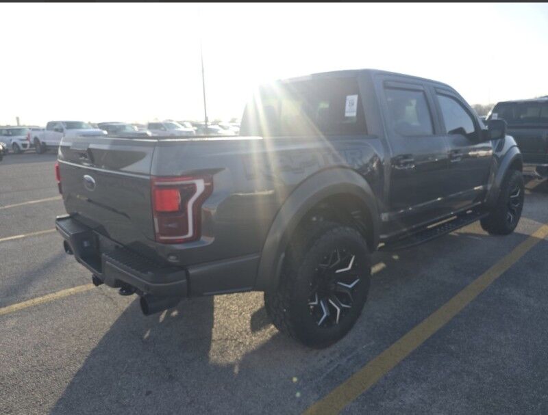 2017 Ford F-150 Raptor