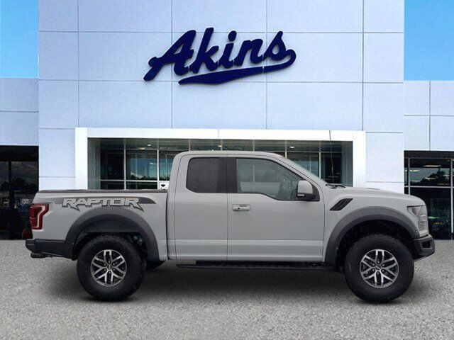 2017 Ford F-150 Raptor