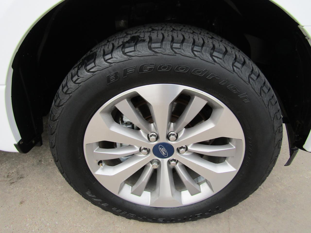 2017 Ford F-150 XL 2WD SuperCrew 5.5 Box Grand Prairie TX