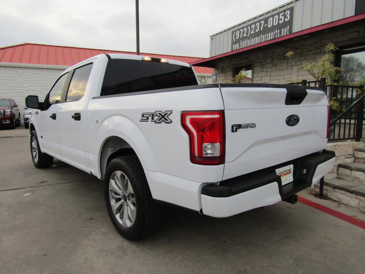 2017 Ford F-150 XL 2WD SuperCrew 5.5 Box Grand Prairie TX
